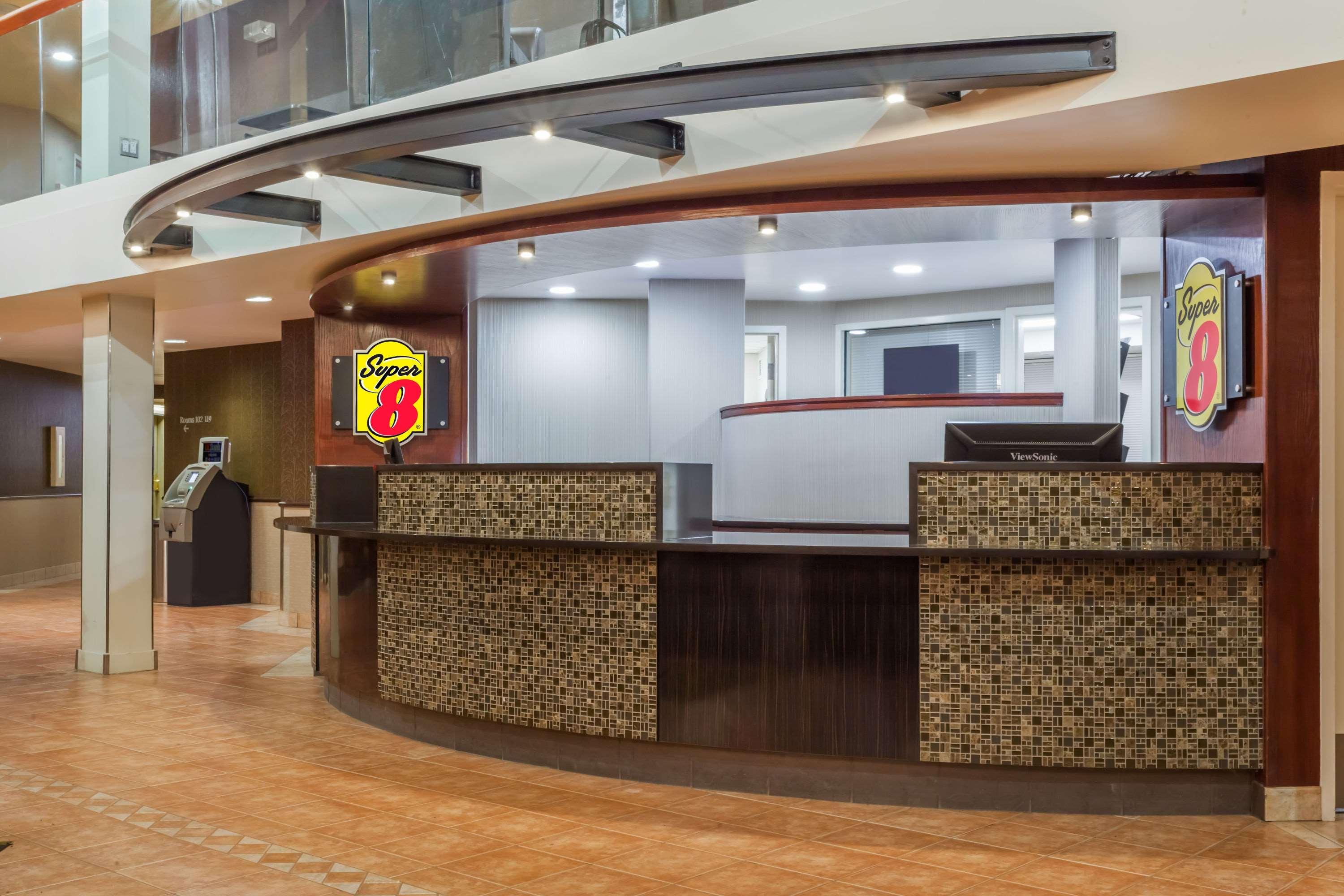 Super 8 By Wyndham Sherwood Park/Edmonton Area Exterior photo