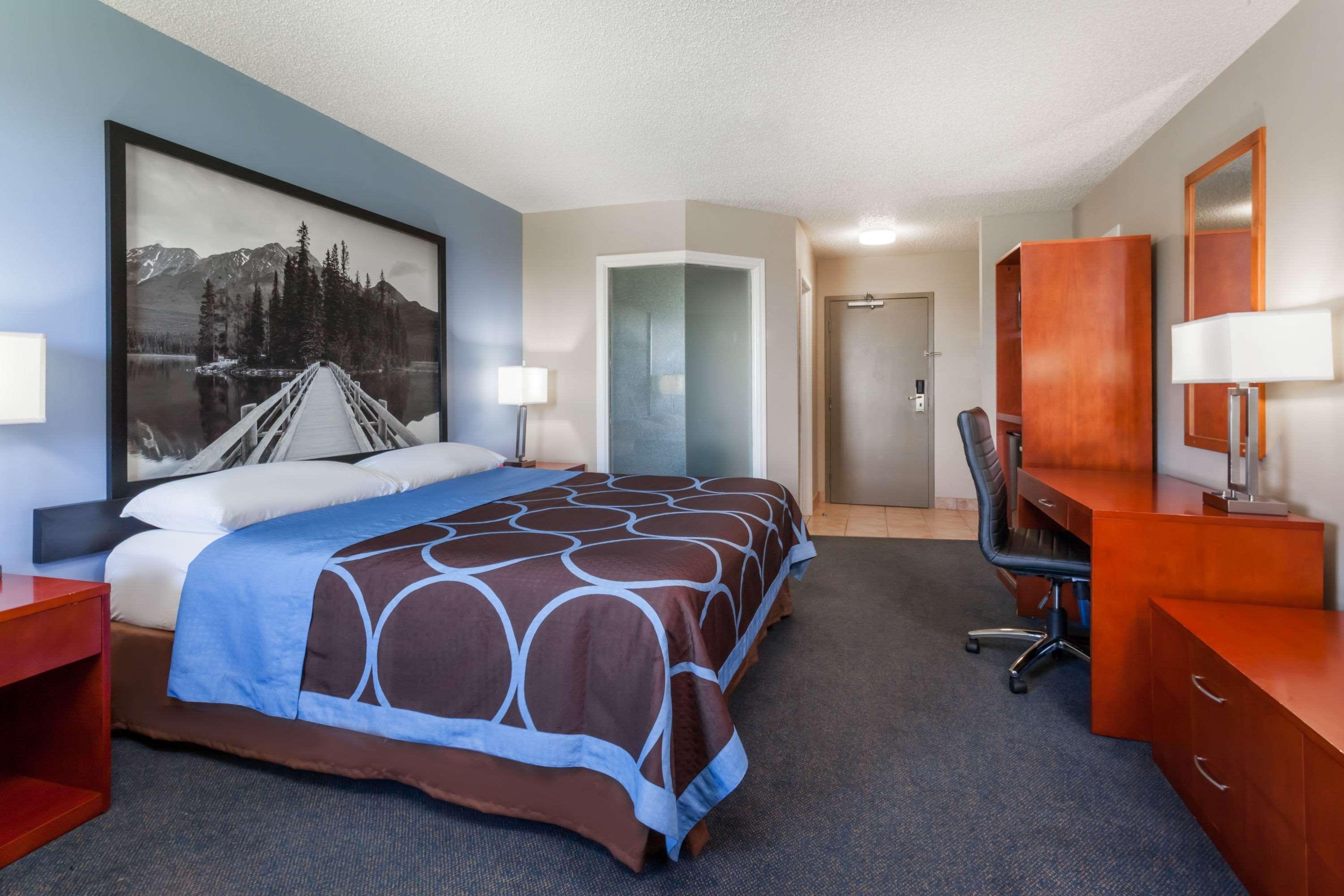 Super 8 By Wyndham Sherwood Park/Edmonton Area Exterior photo