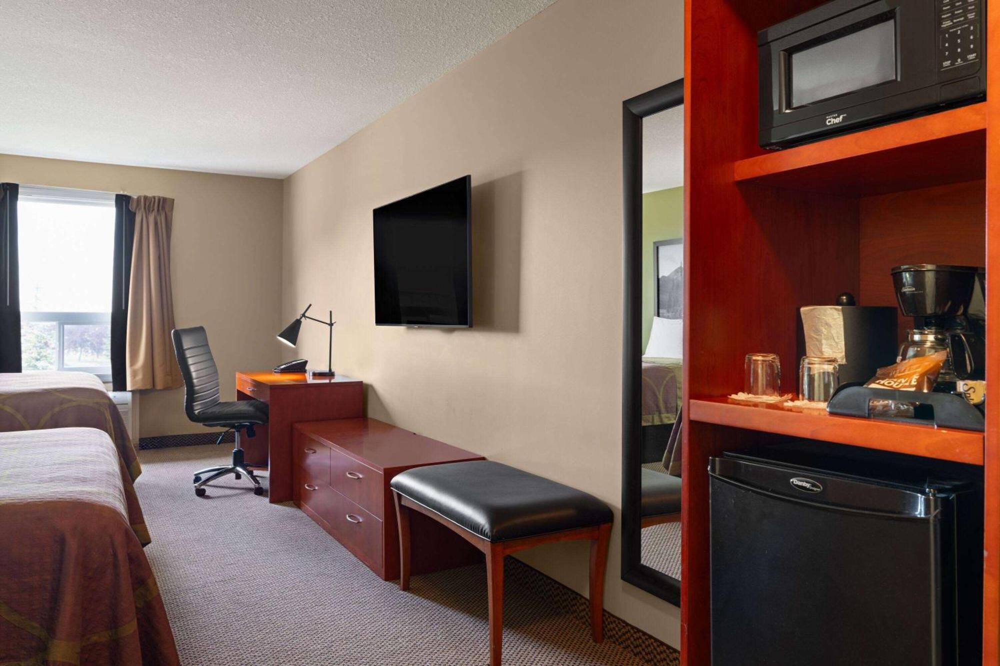 Super 8 By Wyndham Sherwood Park/Edmonton Area Exterior photo