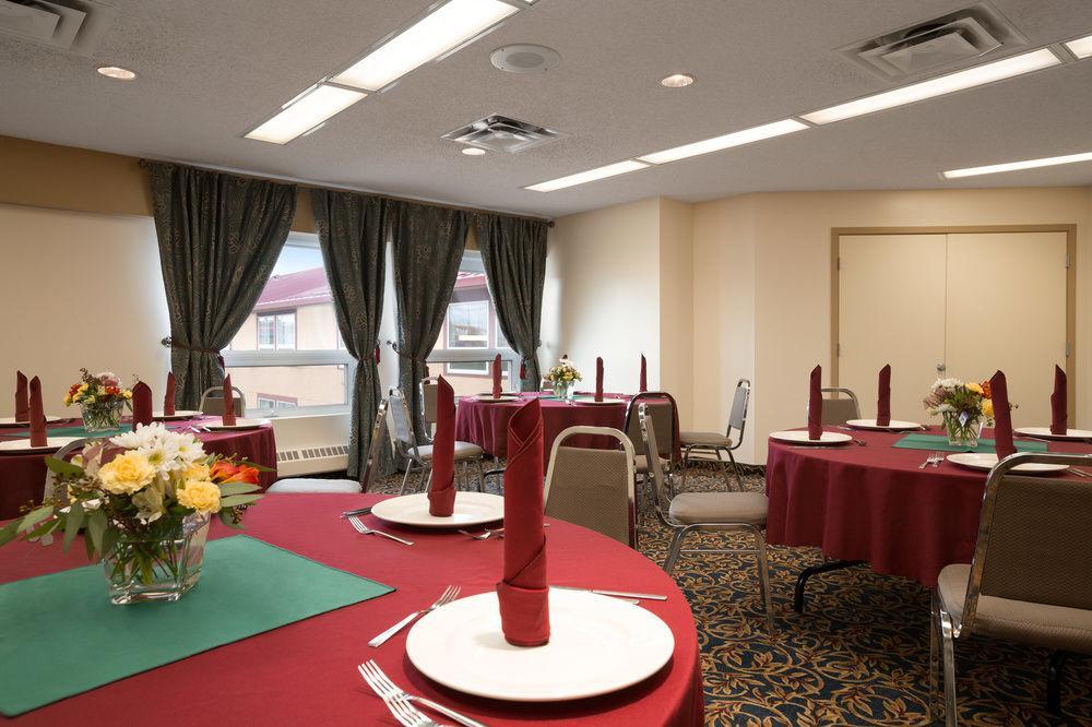 Super 8 By Wyndham Sherwood Park/Edmonton Area Exterior photo
